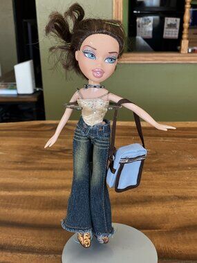 Vintage 2001 MGA Bratz Doll